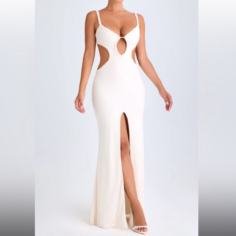 NWT OH POLLY SELENIA Ruffle-Appliqué Cut-Out Maxi Dress in White